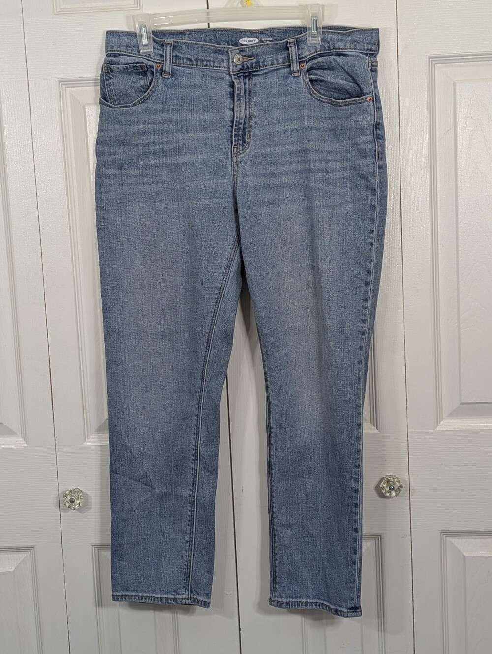 Old Navy: Mid Rise Boyfriend - Size 12